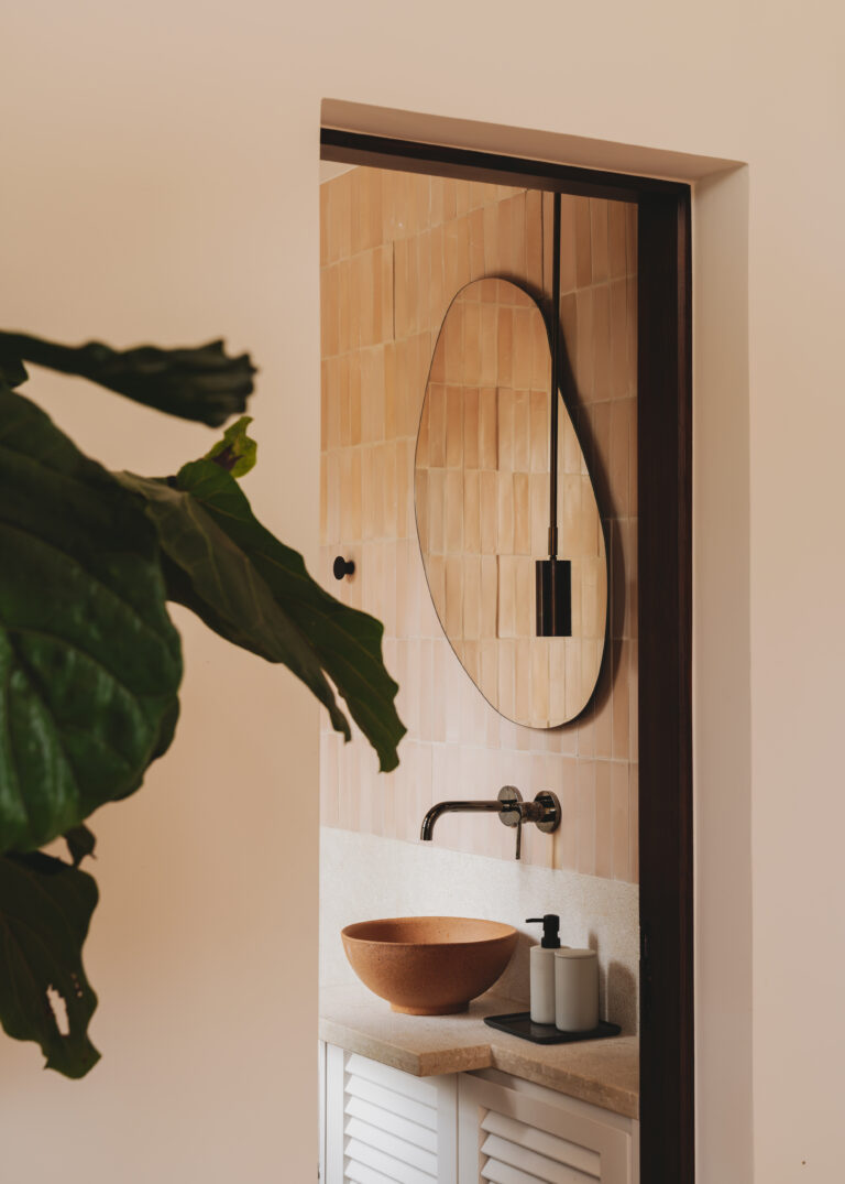 Bloomint_CalaSantanyi_6-768x1075